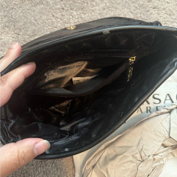 Versace Parfums Wristlet Bag It’s NWOT - Picture 4 of 8